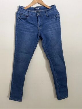 Fashion Nova Women's Dark Blue Stretch Skinny Jeans